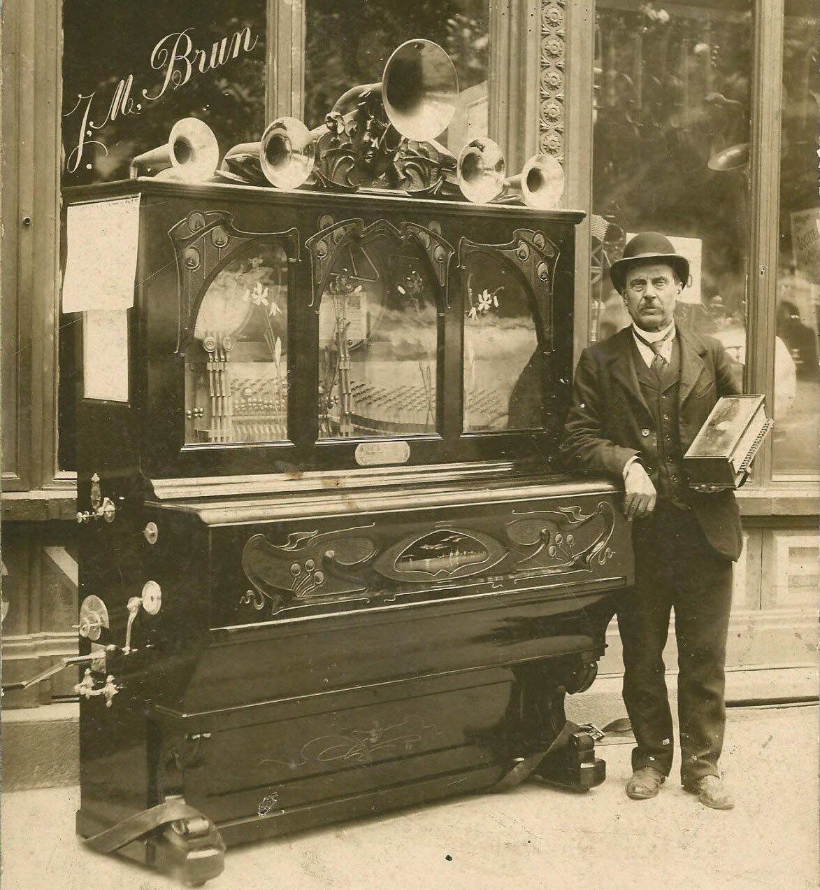 Photo de Jean-Marie BRUN et son brunophone